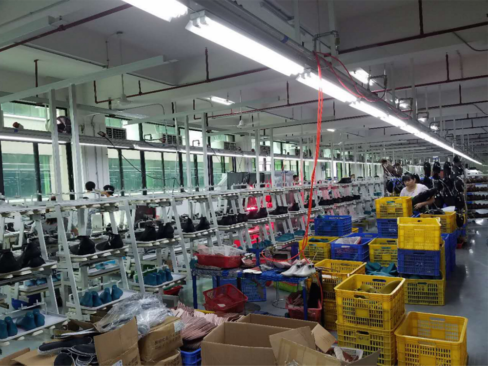 鞋业厂安装案例（113台KD18）